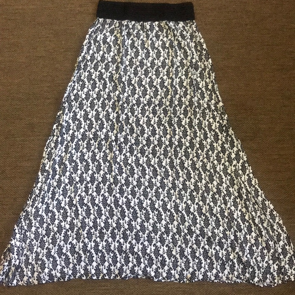 White and Black Skirt